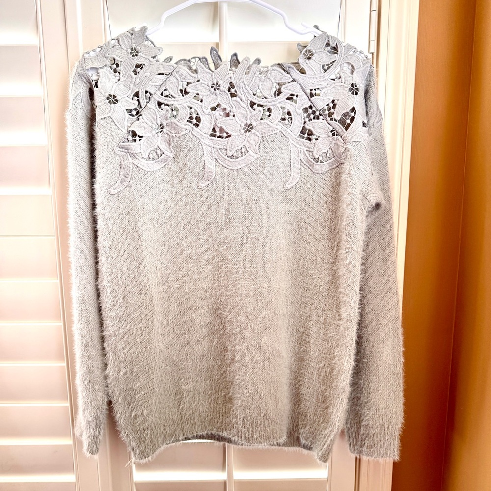 En Creme‎ Eyelash Knit Sweater Sage Green Crochet Lace Yoke Boho S/M NEW